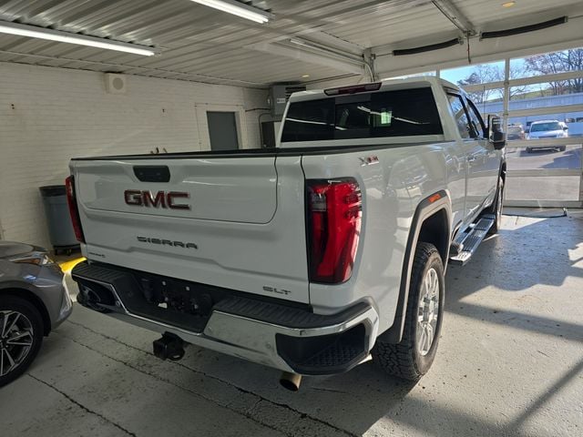 2024 GMC Sierra 2500HD SLT Photo in Staunton VA 24401