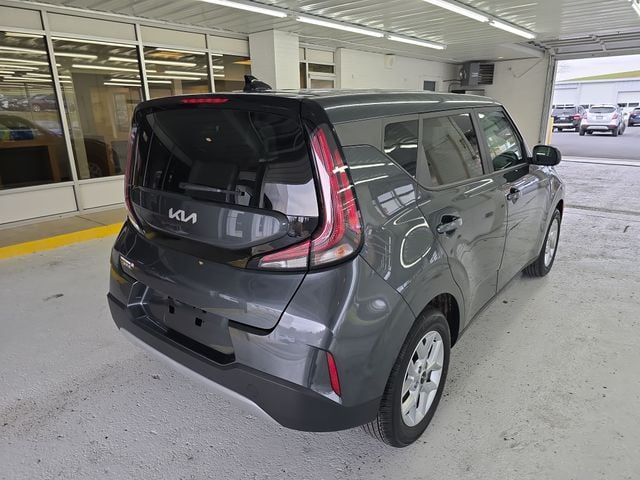 2025 Kia Soul LX Photo in Staunton VA 24401