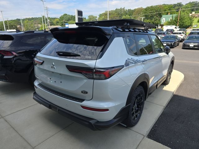 2025 Mitsubishi Outlander Trail Edition Photo in Staunton VA 24401
